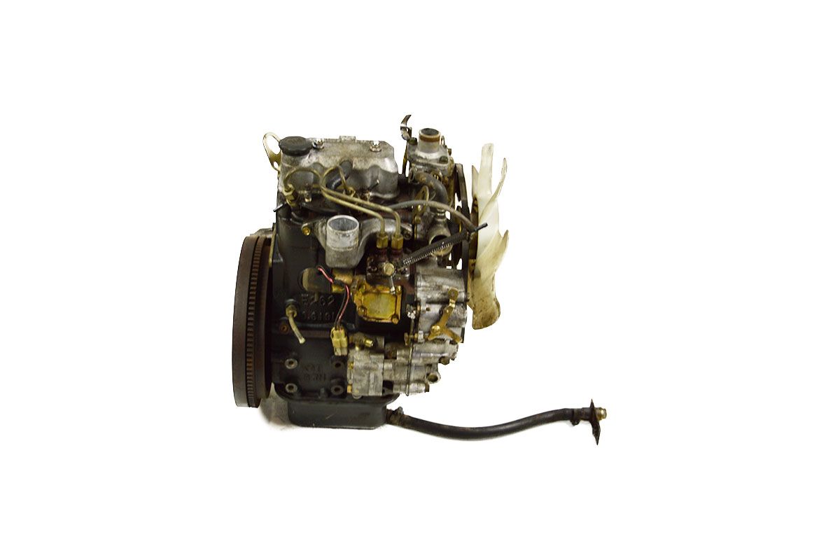 Motor diesel Iseki E262