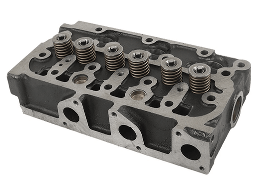 Chiulasă (completă) Injecție indirectă Kubota D722