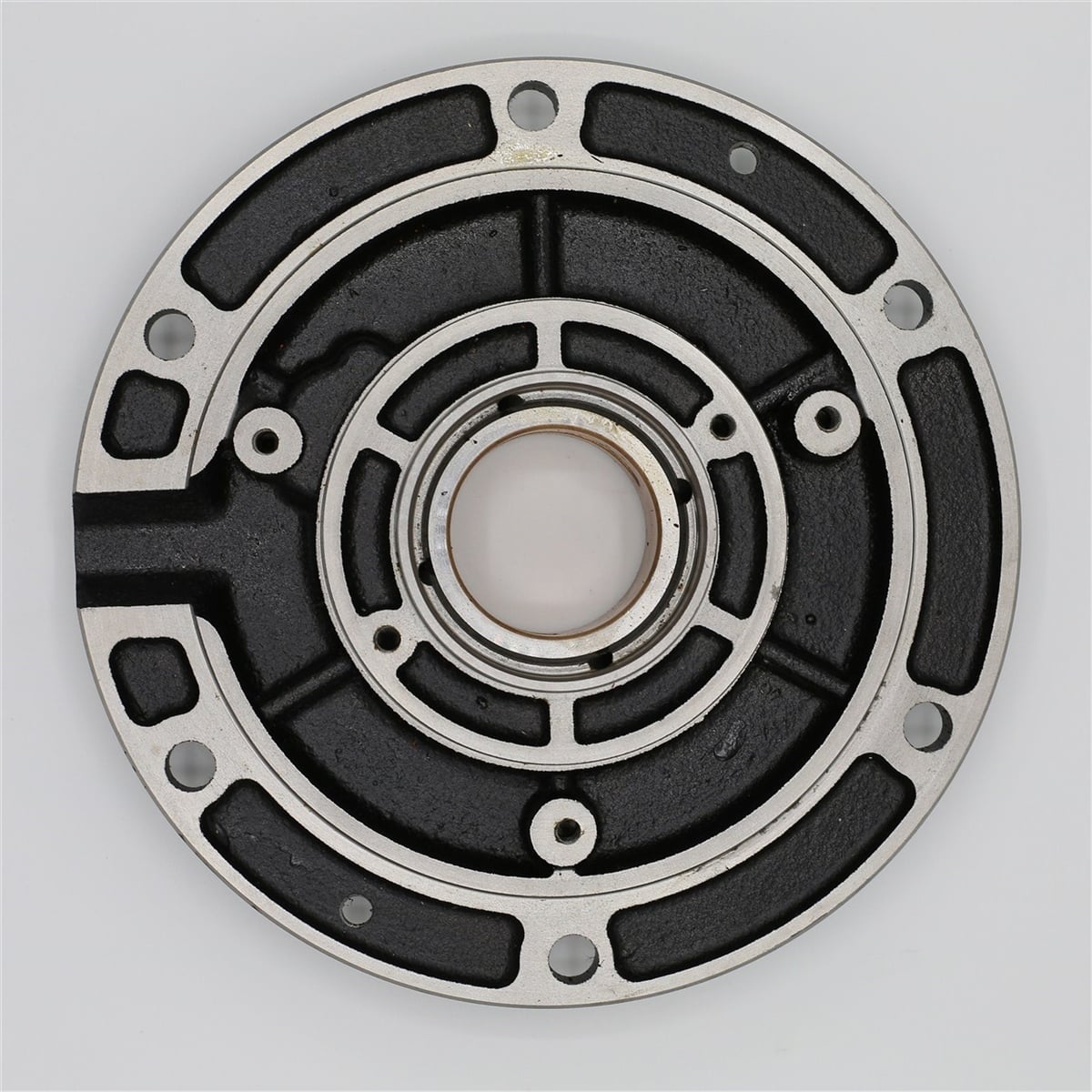 Cuzinet palier FLANSĂ: LOMBARDINI / LDA 96 / LDA 100 / 4LD 640 / 4LD 820 / Nr. referinta: 8675 067