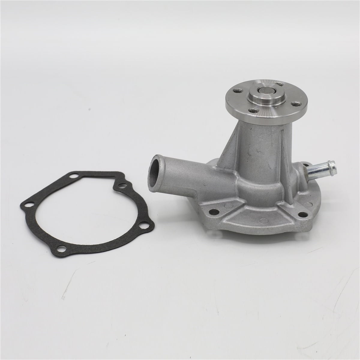 Pompa de circulare: KUBOTA / D750 / D850 / D950 / V1100 / V1200 / Nr. referinta: 15534-73030