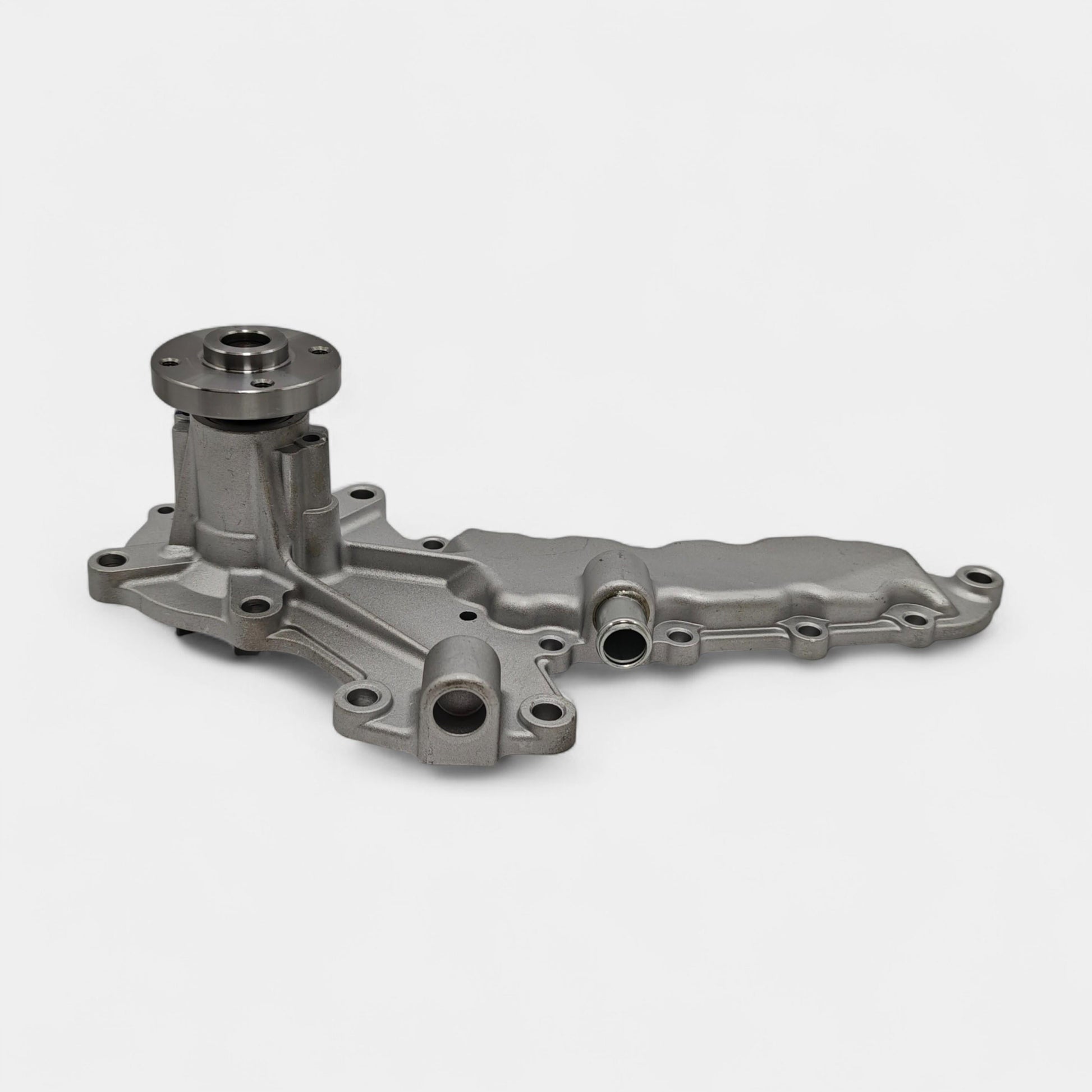 Pompa de circulare: KUBOTA/V2403/Nr. referinta: 1G928-73034