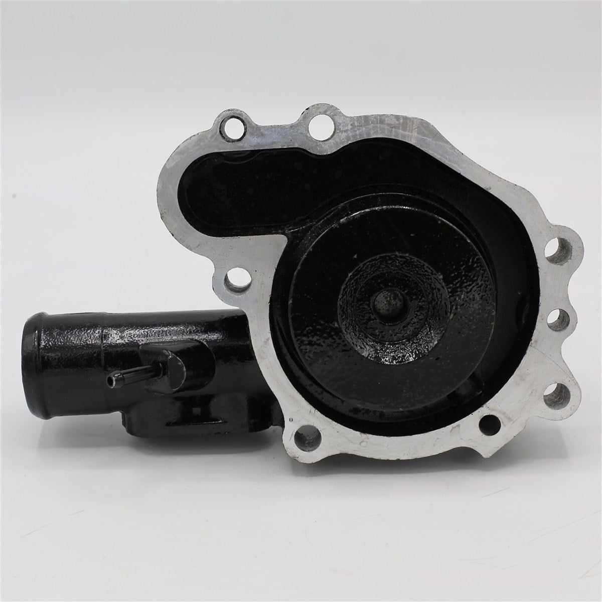 Pompa de circulare: YANMAR / 4TNV94 / 4TNV98 / 4TNE94 / 4TNE98 / Nr. referinta: 129900-42001