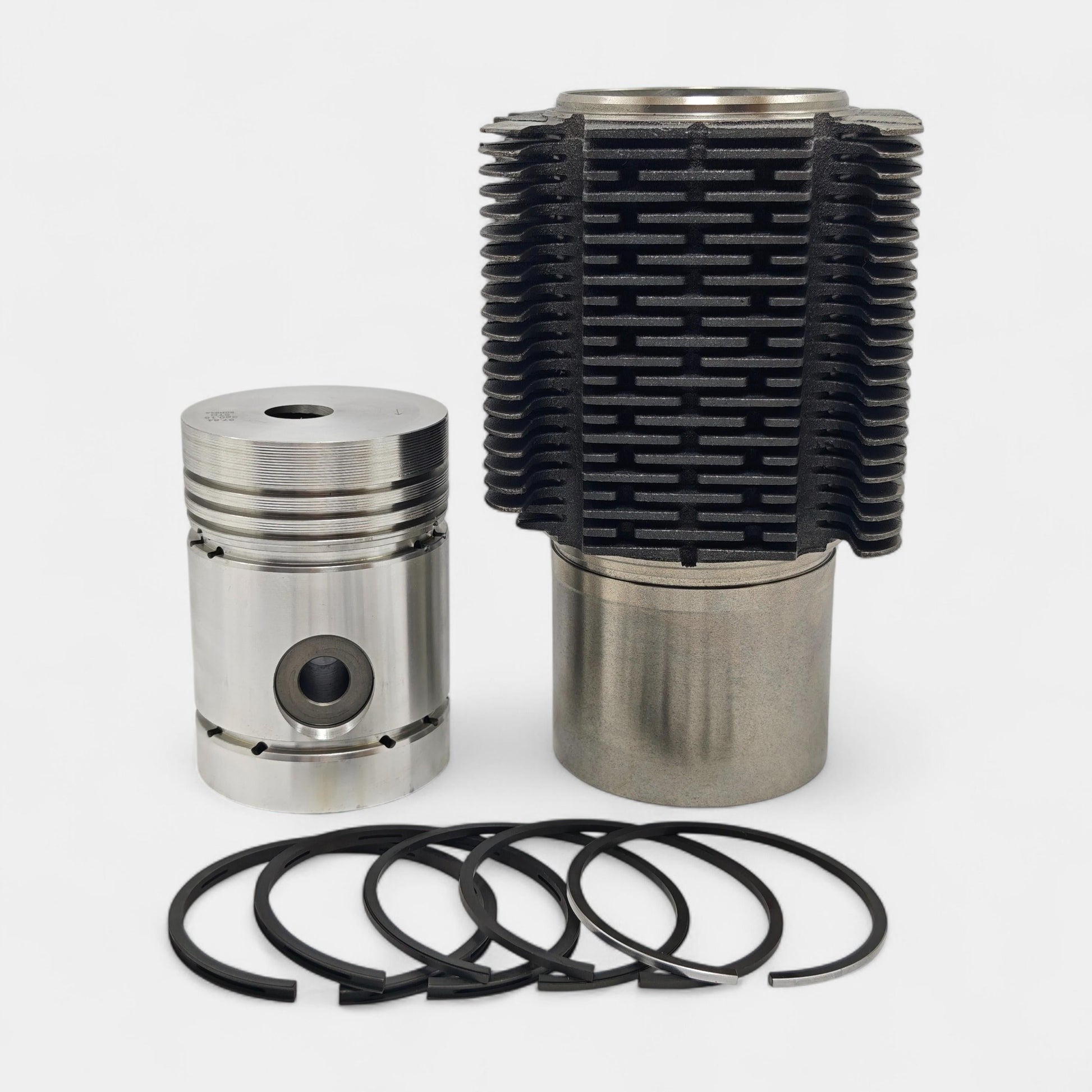 Kit (Piston + Set segmenti + Camasa cilindru -RĂCIT AER - Diametru: 98,00 mm): MWM / AKD 12 / AKD 112