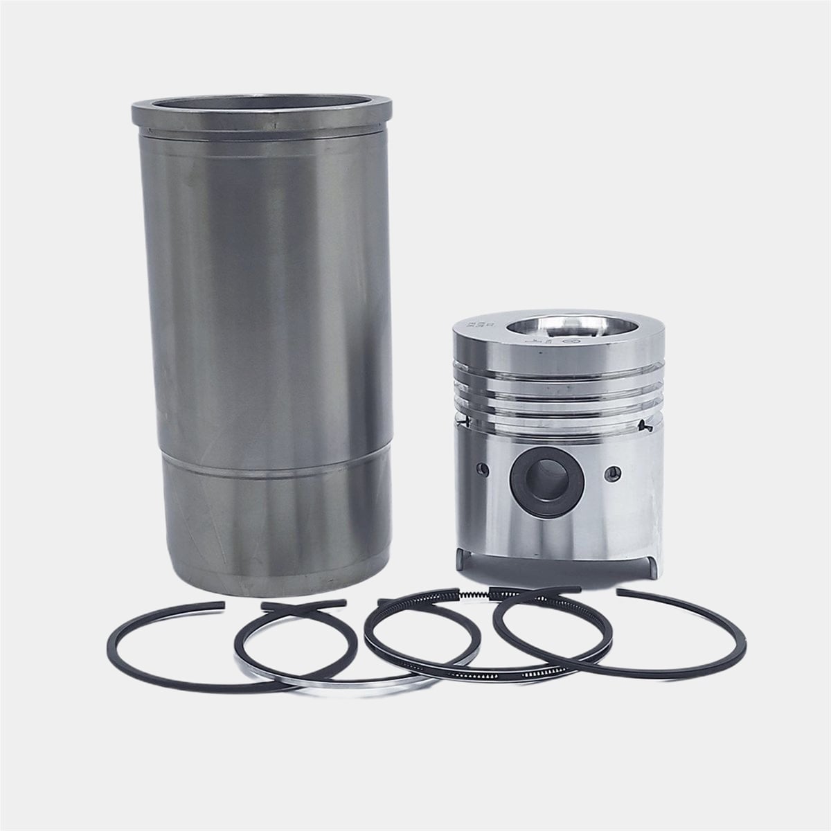 Kit (Piston + Set segmenti + Camasa cilindru -RĂCIT CU APA - Diametru: 95,00 mm): MWM / D 225-Z / D 225-D / D 225-V / D 225-S