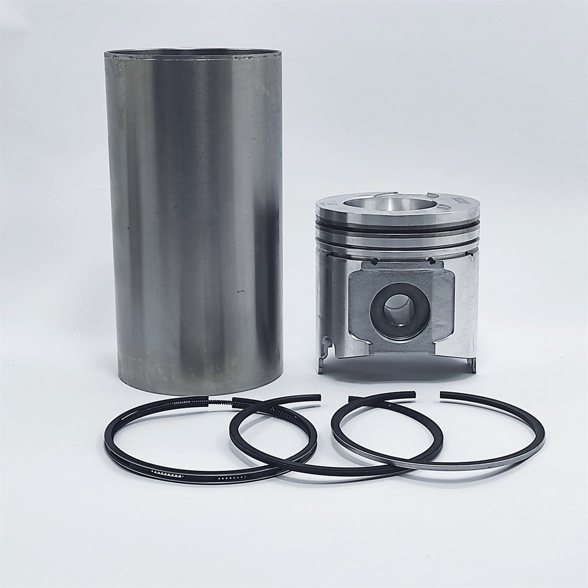 Kit (Piston + Set segmenti + Camasa cilindru - Semifinisare - Diametru :106,00 mm): YANMAR / 4TNE106T