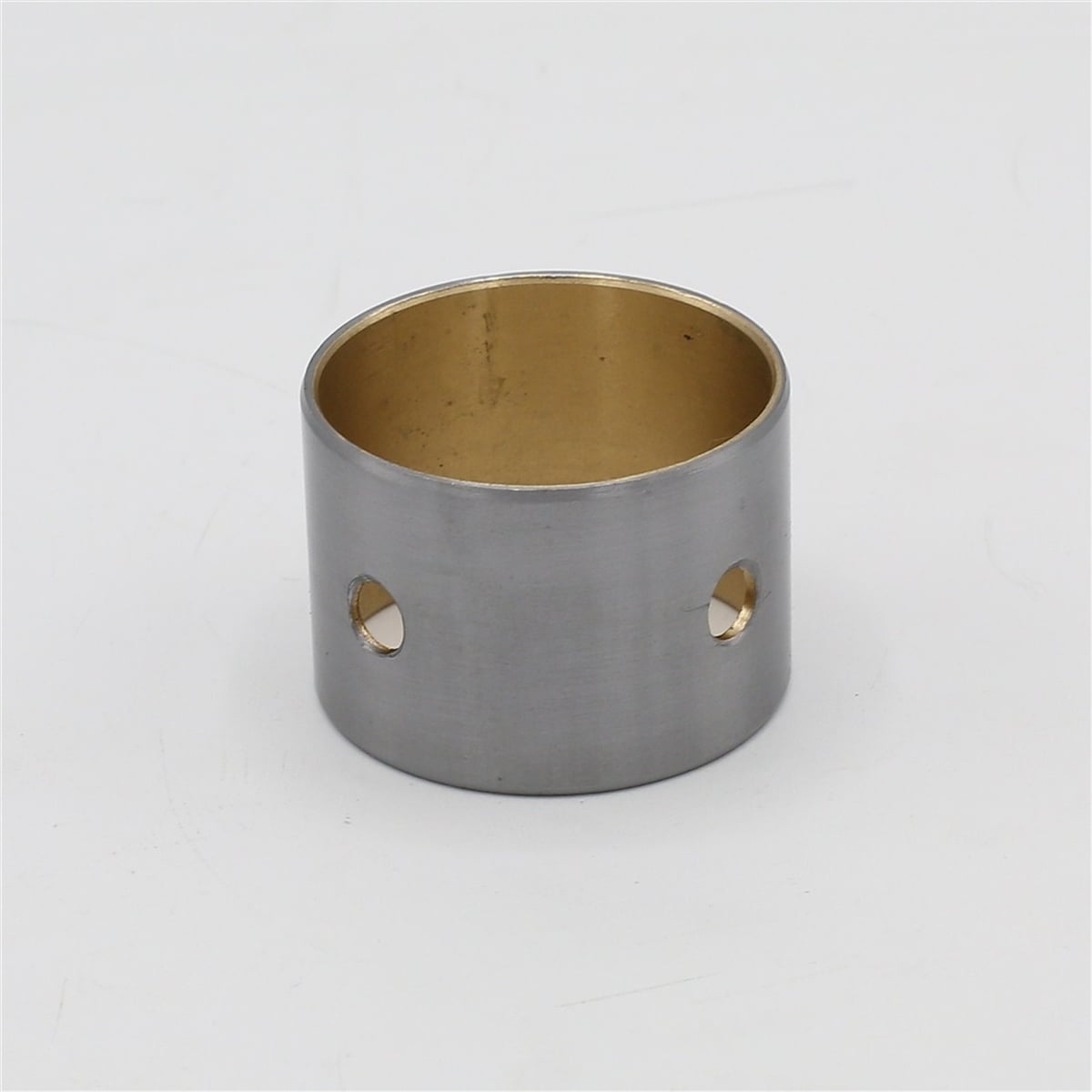 Bucsa biela: HATZ / 2L40 / 2L41 / 2M40 / 2M41 / 3M40 / 3M41 / 3L41 / 4L41 / 4M41 / Nr. referinta: 037 530 00