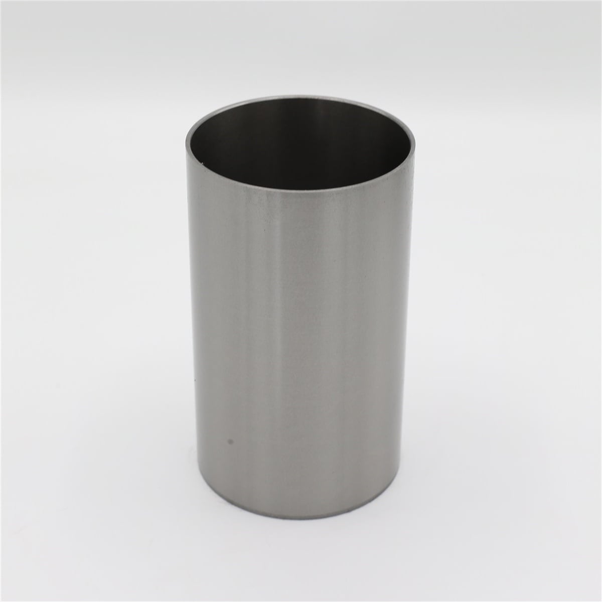 Camasa cilindru (SEMIFINISH - Diametru: 82.00 mm): KUBOTA / D1302 / V1702 / S2600 / Nr. referinta: 15201-02310
