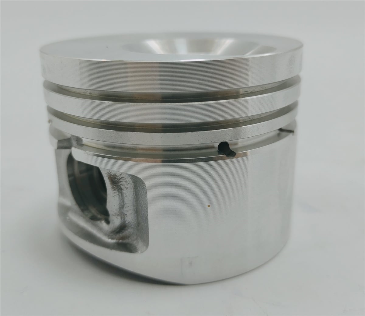Piston (0.50 - OVERSIZE - Diametru: 72.50 mm-PIN=20mm): LOMBARDINI / LDW 502 P/F Citycar