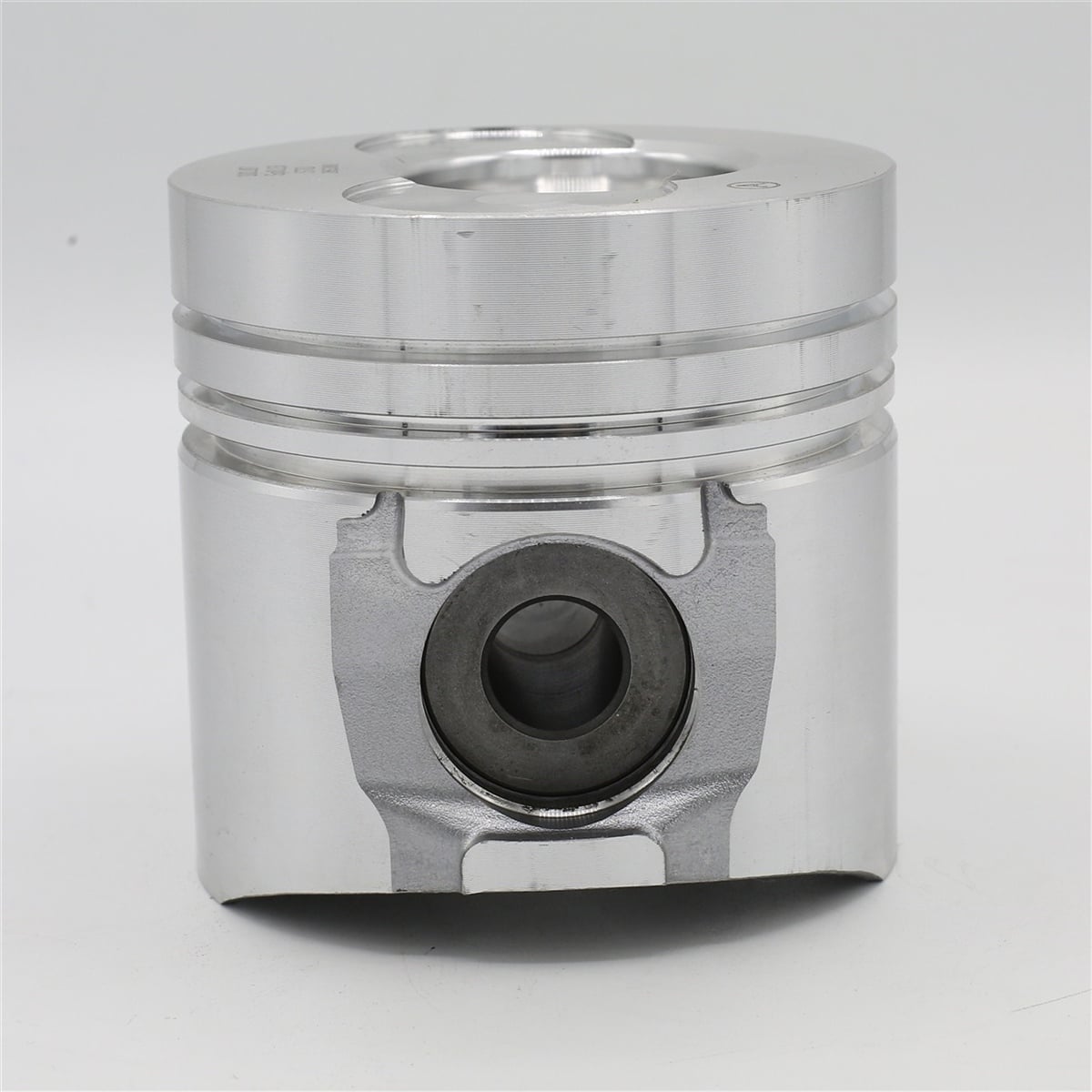 Piston (0,50): HATZ / 2L41 / 2M41 / 3L41 / 3M41 /4L41 / 4M41 / Nr. referinta: 013 809 00