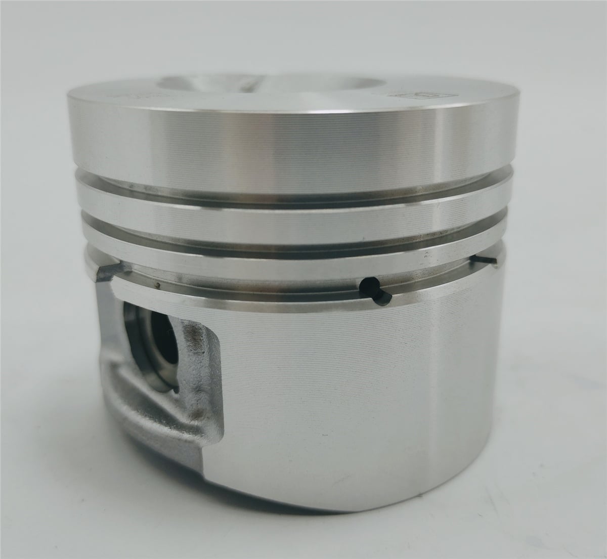 Piston (1,00 - Diametru: 73,00 mm - PIN:18mm): LOMBARDINI / LDW 502 / Nr. referinta: 6501 103