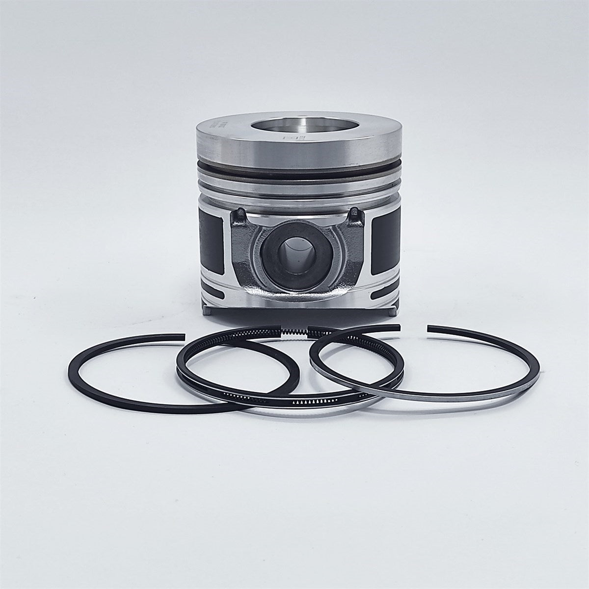 Piston + Set segmenti (0.50 - Diametru: 105.50 mm): SAME / LAMBORGHINI / 1000.3 AT / 1000.3 AT-POT / 1000.4 AT / 1000.4 AT2 / 1000.4 AT2 / 1000.400.400.400.400.4 ATG ATI1 / 1000.4 ATIG / 1000.4 ATIS / 1000.6 AT / Nr. referinta: 0.338.0061.6/20-S