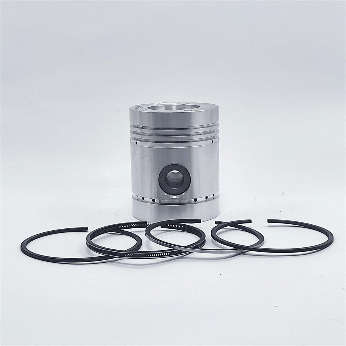 Piston + Set segmenti (0,50 - Diametru: 87,81 mm): PETTER / PH-1 / PHW-1 / PH-2 / PHW-2 / Nr. referinta: 364621-S