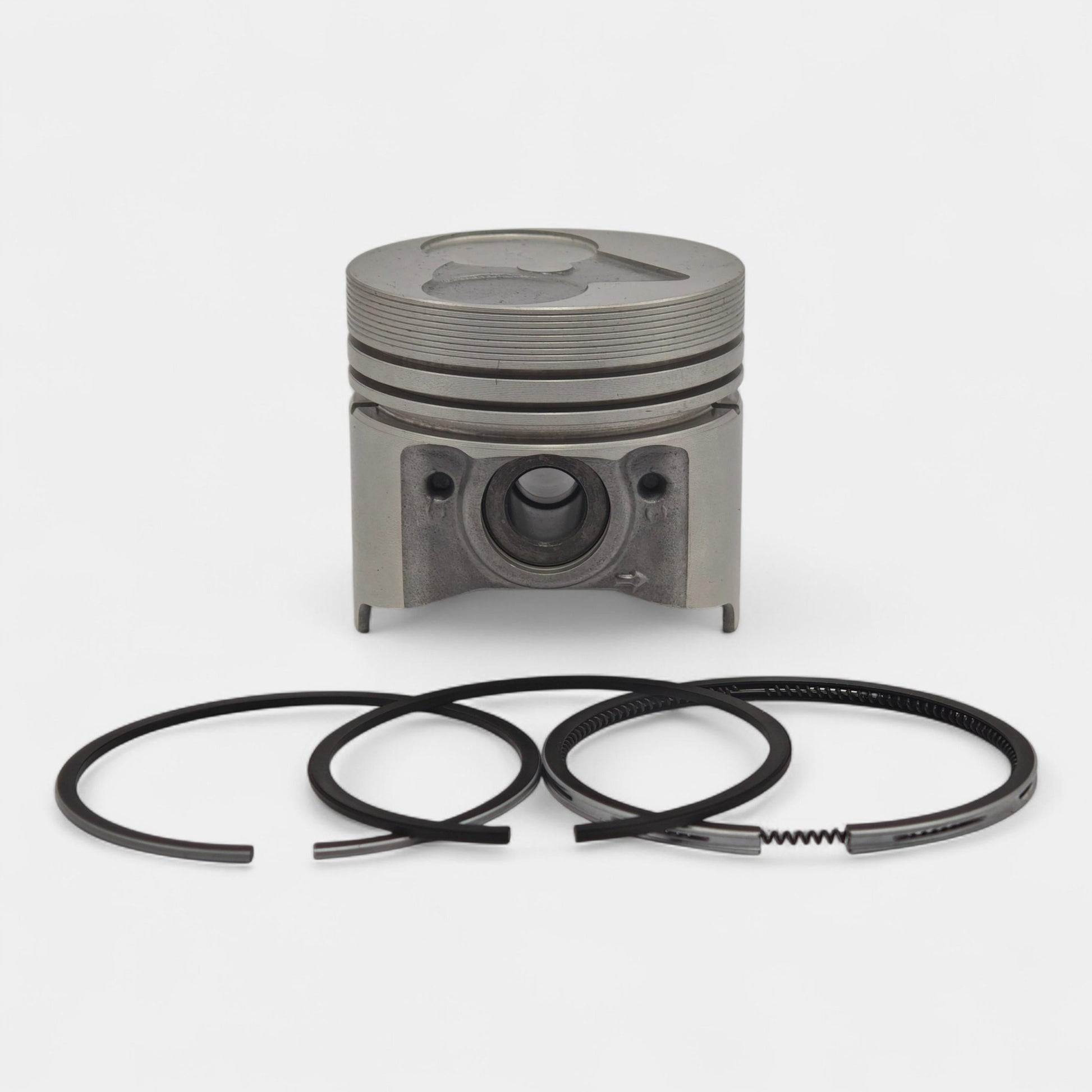 Set piston si segmenti (STD - 64.00): KUBOTA / D662 / Nr. referinta: 16861-21110-S