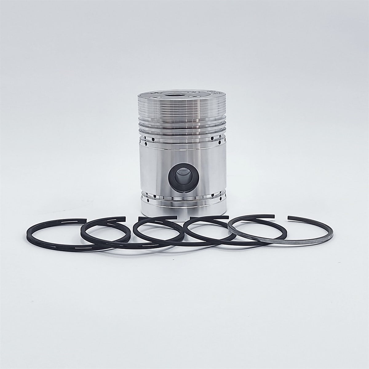 Piston + Set segmenti (STD - Diametru: 76,20 mm): LISTER / LR-1 / LR-2 / Nr. referinta: 201-70020 / 201-70025 / 201-70040 / 201-70040 / 043-S