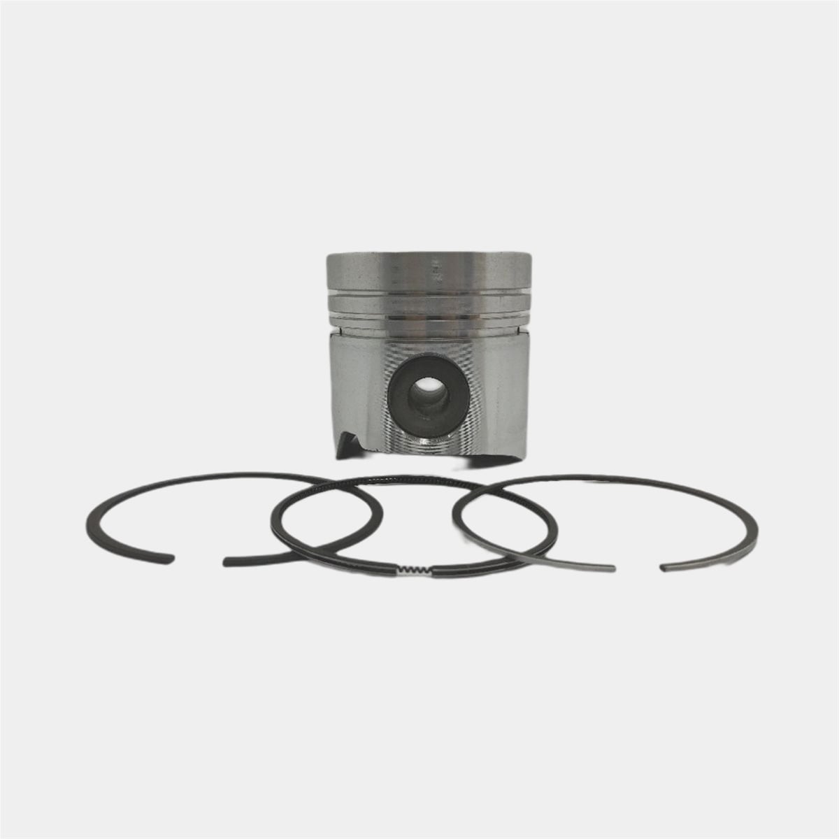 Set piston si segmenti (STD): HATZ / 2L41 / 2M41 / 3L41 / 3M41 / 4L41 / 4M41 / Nr. referinta: 013 806 00-S