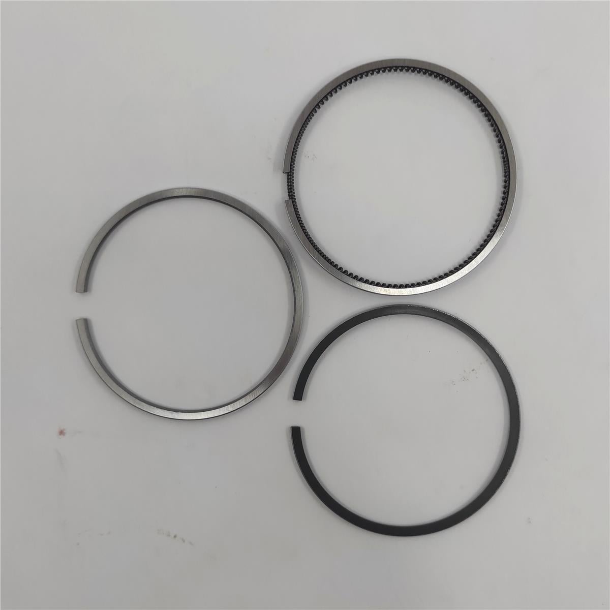 Set segmenti piston (0,50 - OVERSIZE - Diametru: 76,50 mm): MITSUBISHI / K3E / K4E