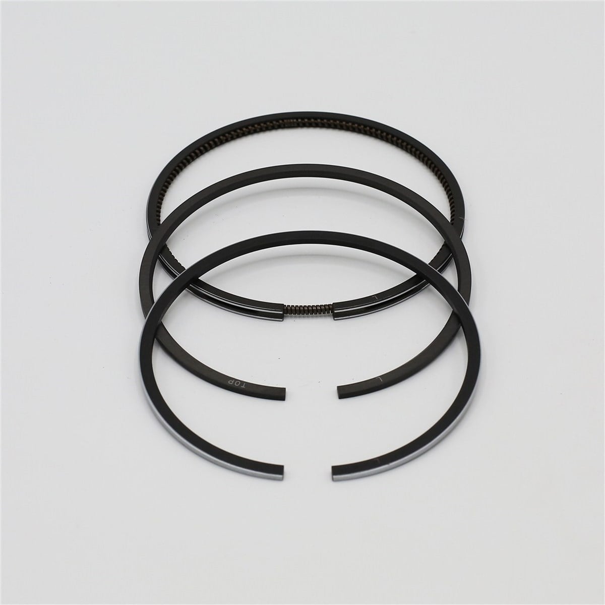 Set segmenti (0,50 - Diametru: 83,50 mm): KUBOTA / D1503 / V2003 / Nr. referinta: 16467-21090