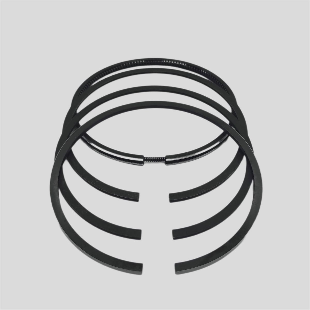Set segmenti (1,00 - Diametru: 101,00 mm): VM / 101 SU / 102 SU / 103 SU / 104 SU / 106 SU