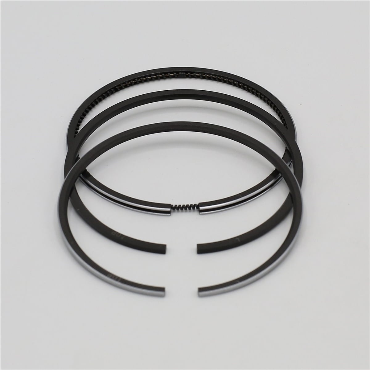 Set segmenti (1,00 - Diametru: 76,00 mm): LOMBARDINI / LDW 702 / LDW 1003 / LDW 1404 / Nr. referinta: 8211 250