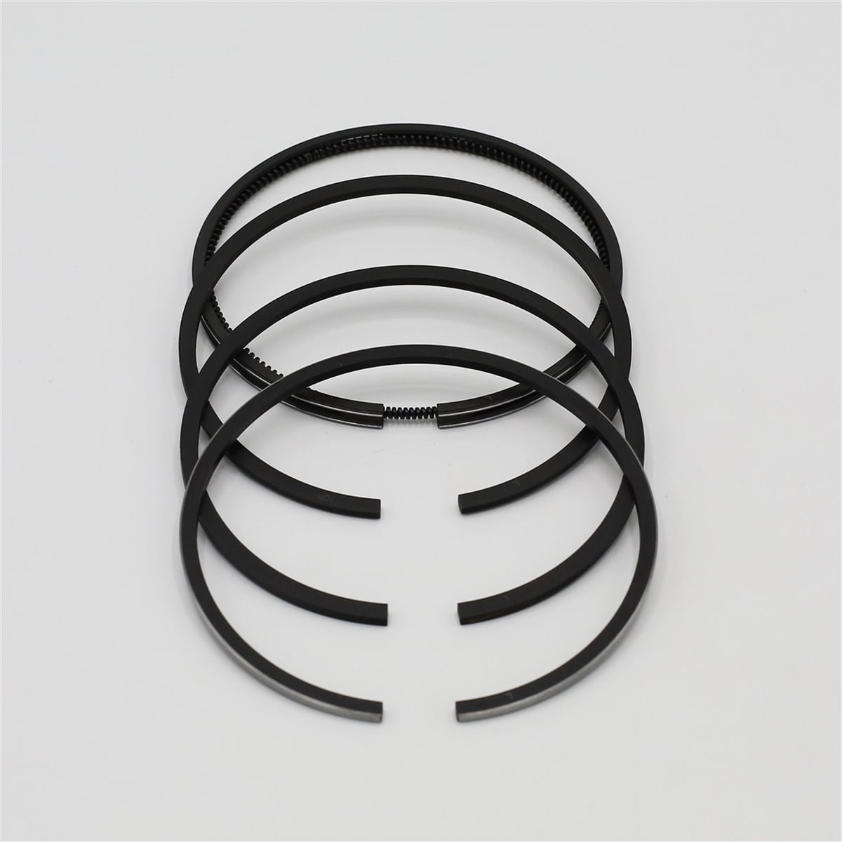 Set segmenti (STD - Diametru: 90.00 mm): LOMBARDINI / LDA 710 / LDA 904 / 7LD 600 / 8LD 600-2 / Nr. referinta: 8210 083