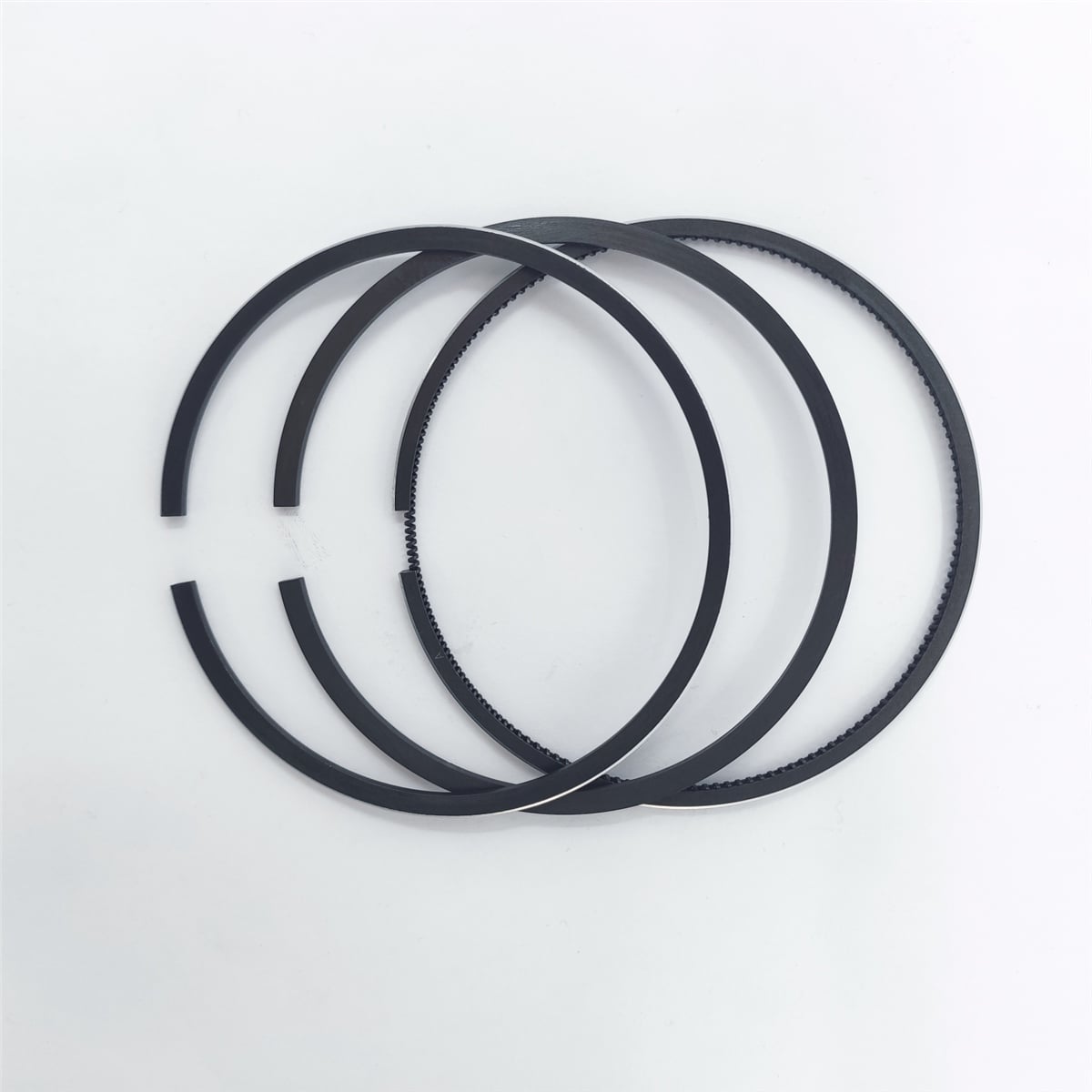 Set segmenti (STD-Diametru: 94.00mm): DEUTZ / BFM 1012 / Nr. referinta : 04251766 04800467