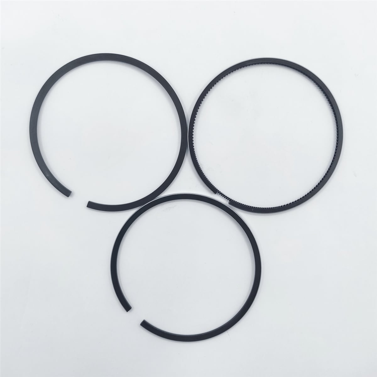 Set segmenti (STD-Diametru: 94.00mm): DEUTZ / BFM 1012 / Nr. referinta : 04251766 04800467