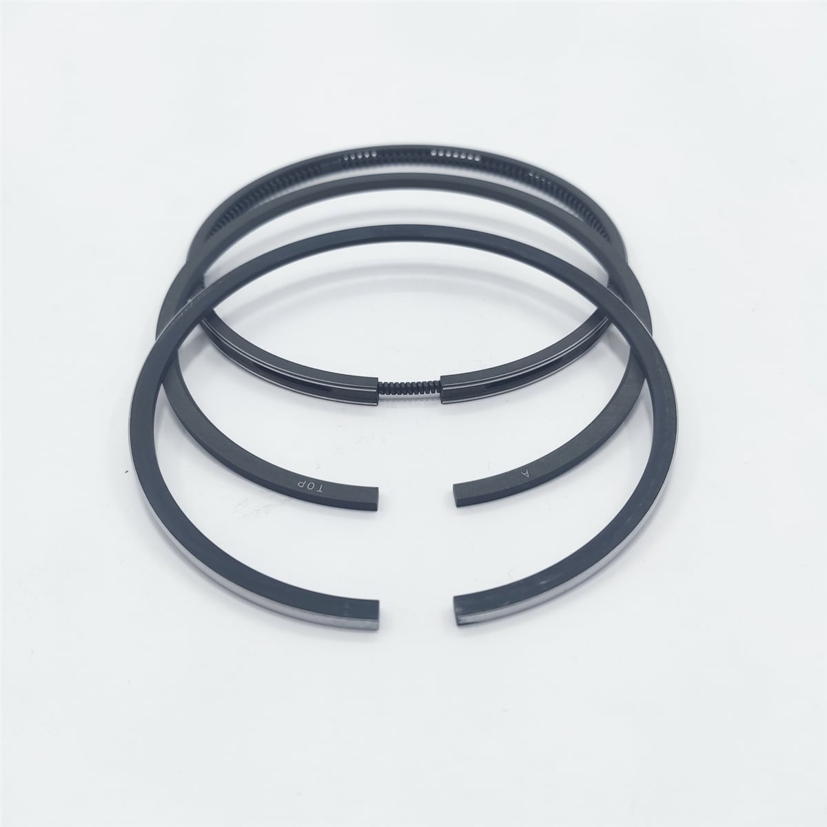 Set segmenti piston (STD-Diametru:102.00mm) : DEUTZ /FL 913 / Nr. referinta : 04152185/ 04153354 02239391