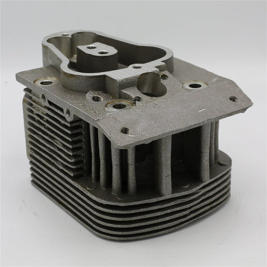Chiulasa: HATZ / E108 / Z108 / D108 / V108 / Nr. referinta: 004 252 01