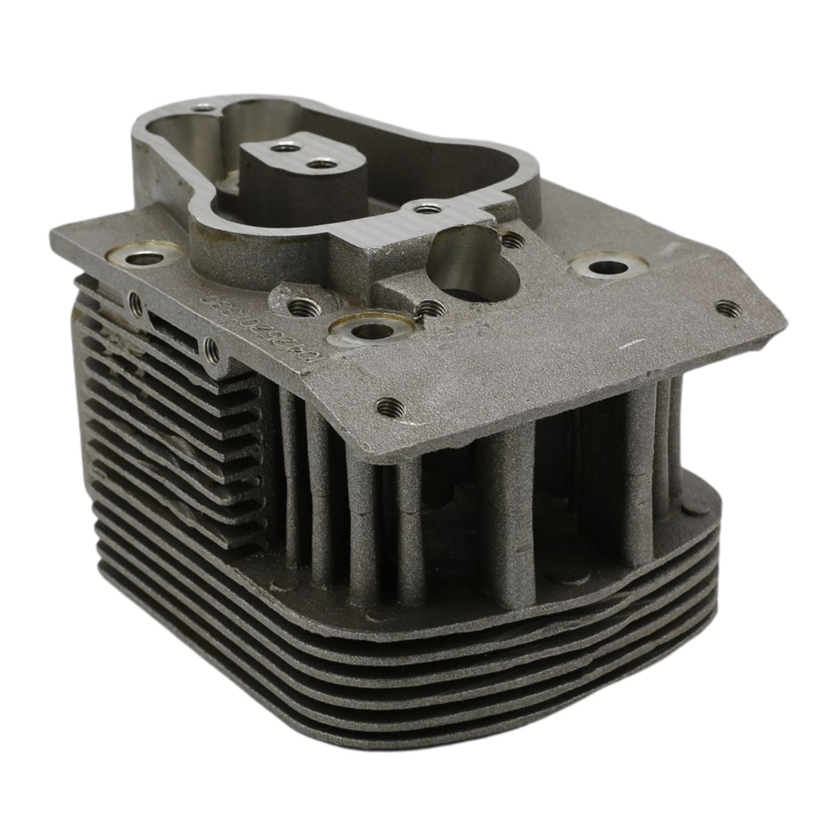 Chiulasa: HATZ / E108 / Z108 / D108 / V108 / Nr. referinta: 004 252 01