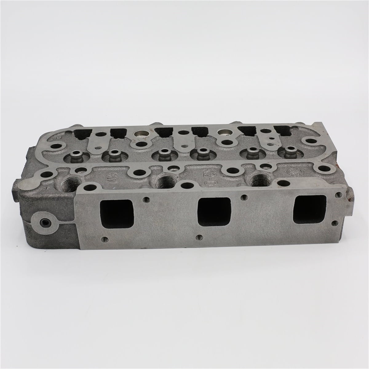 Chiulasa: KUBOTA/D1105/Nr. referinta: 16030-03044