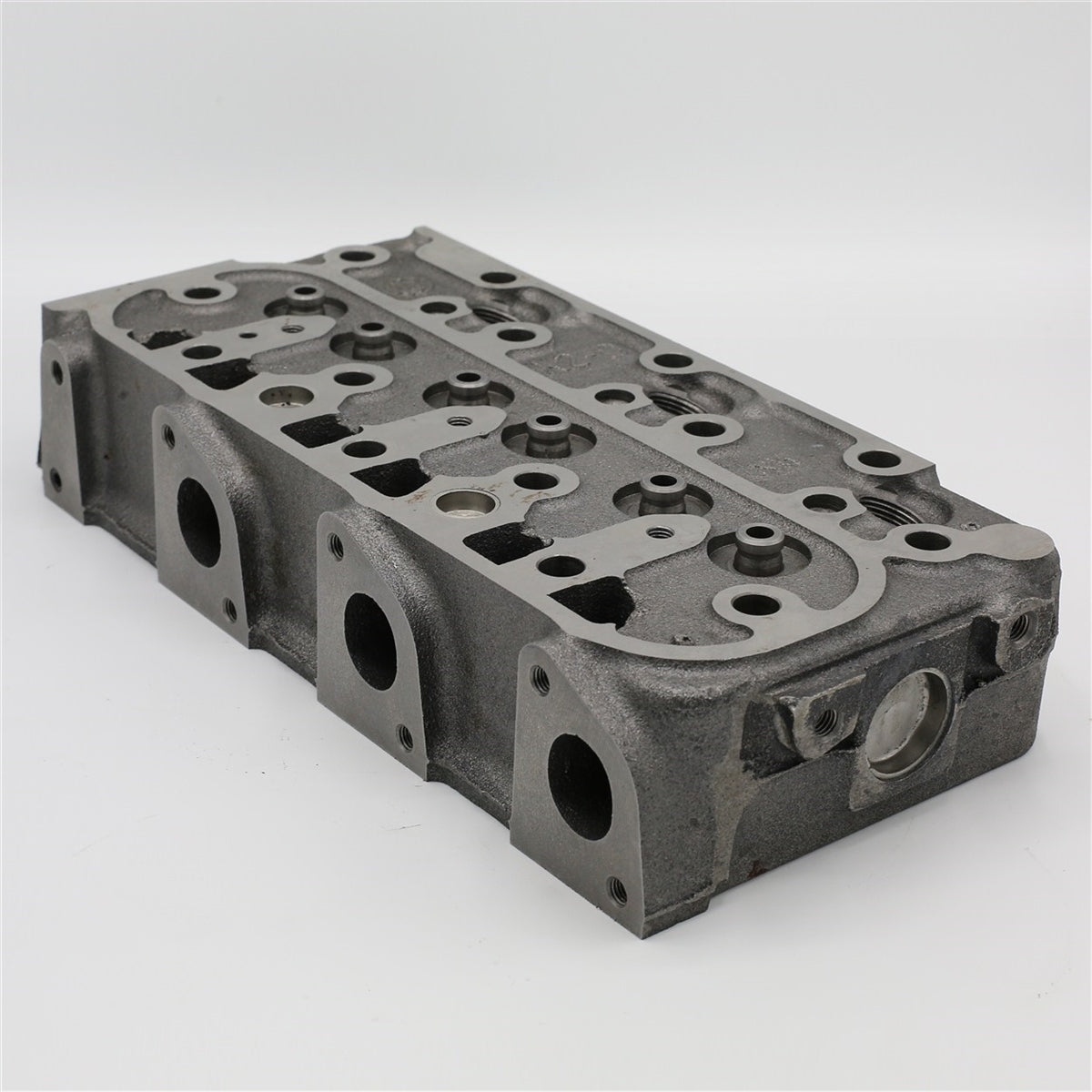 Chiulasa: KUBOTA/D1105/Nr. referinta: 16030-03044