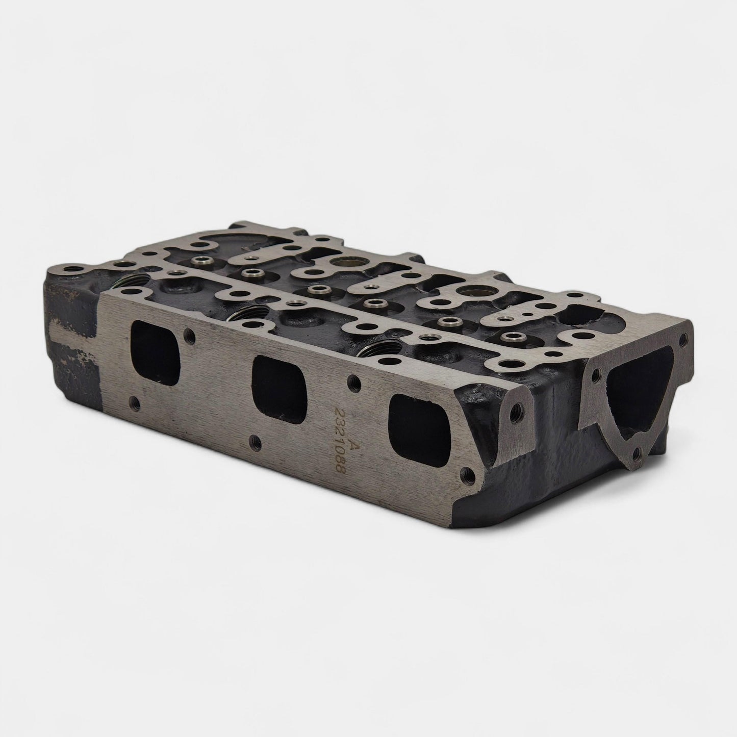 Chiulasa: KUBOTA / D782 / Nr. referinta: 1G008-03040