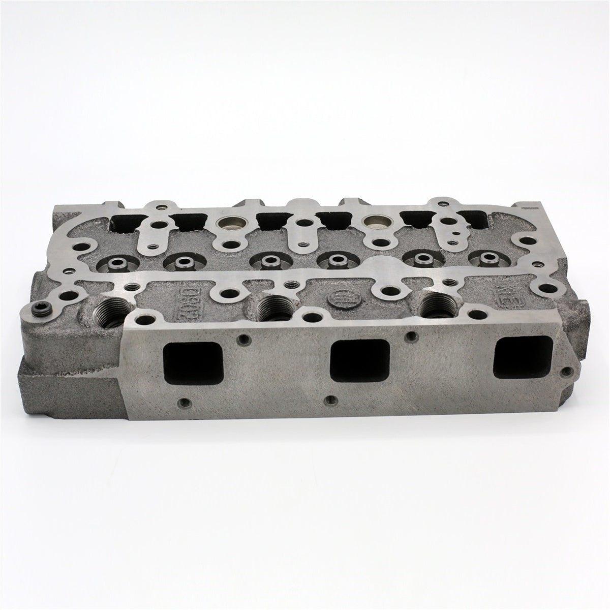 Chiulasa:KUBOTA/D902/Nr. referinta:1G962-03040