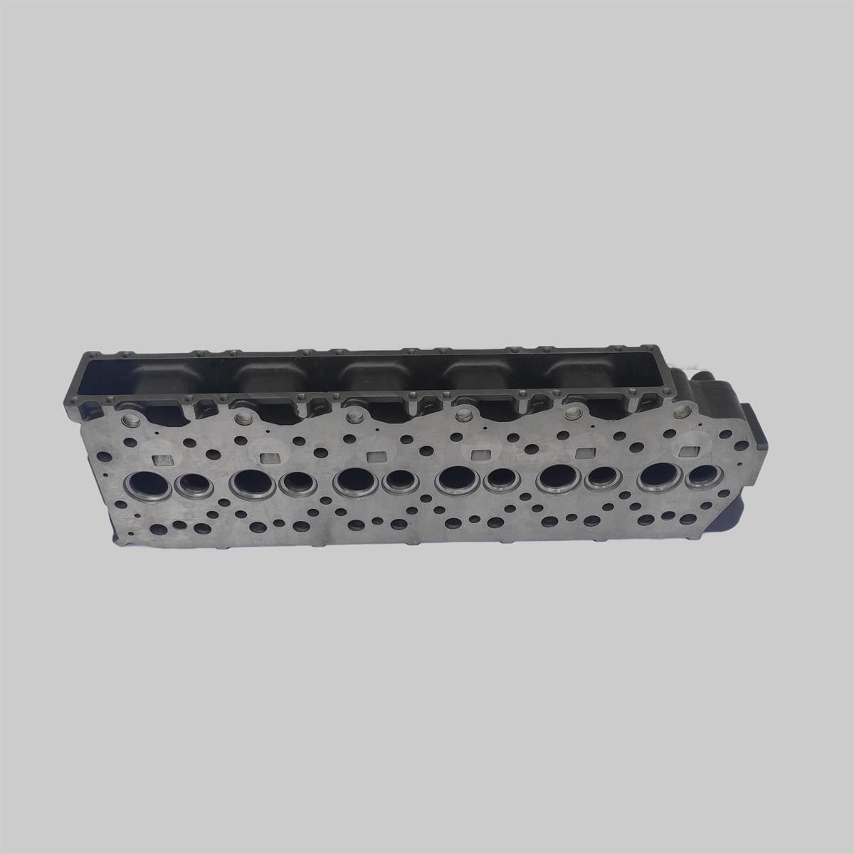 Chiulasa: MITSUBISHI/S6S/Nr. referinta: 32B01-01010