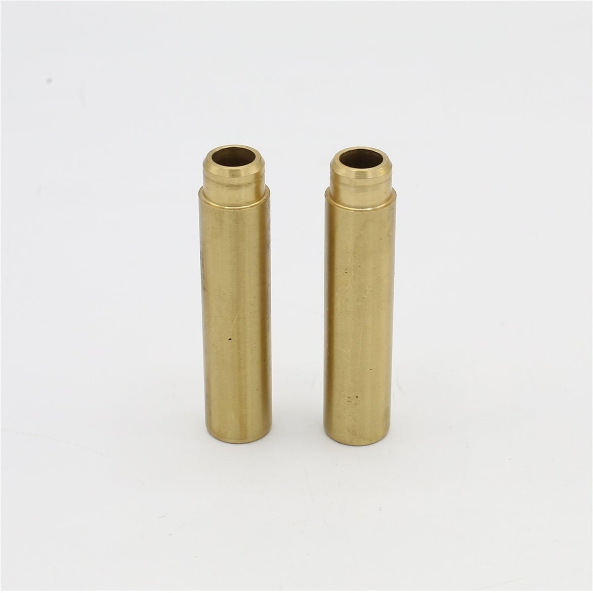 Set ghidaje supapa (Em+Eg): HATZ / 2L41 / 2M41 / Nr. referinta: 040 377 01