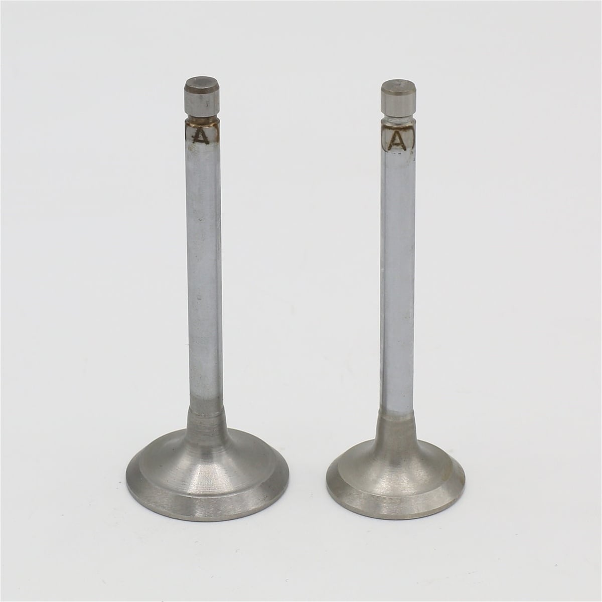 Supapa SET (Em+Eg): KUBOTA / Z602 / D902 / Nr. referinta: 1G460-13110 + 1G460-13120