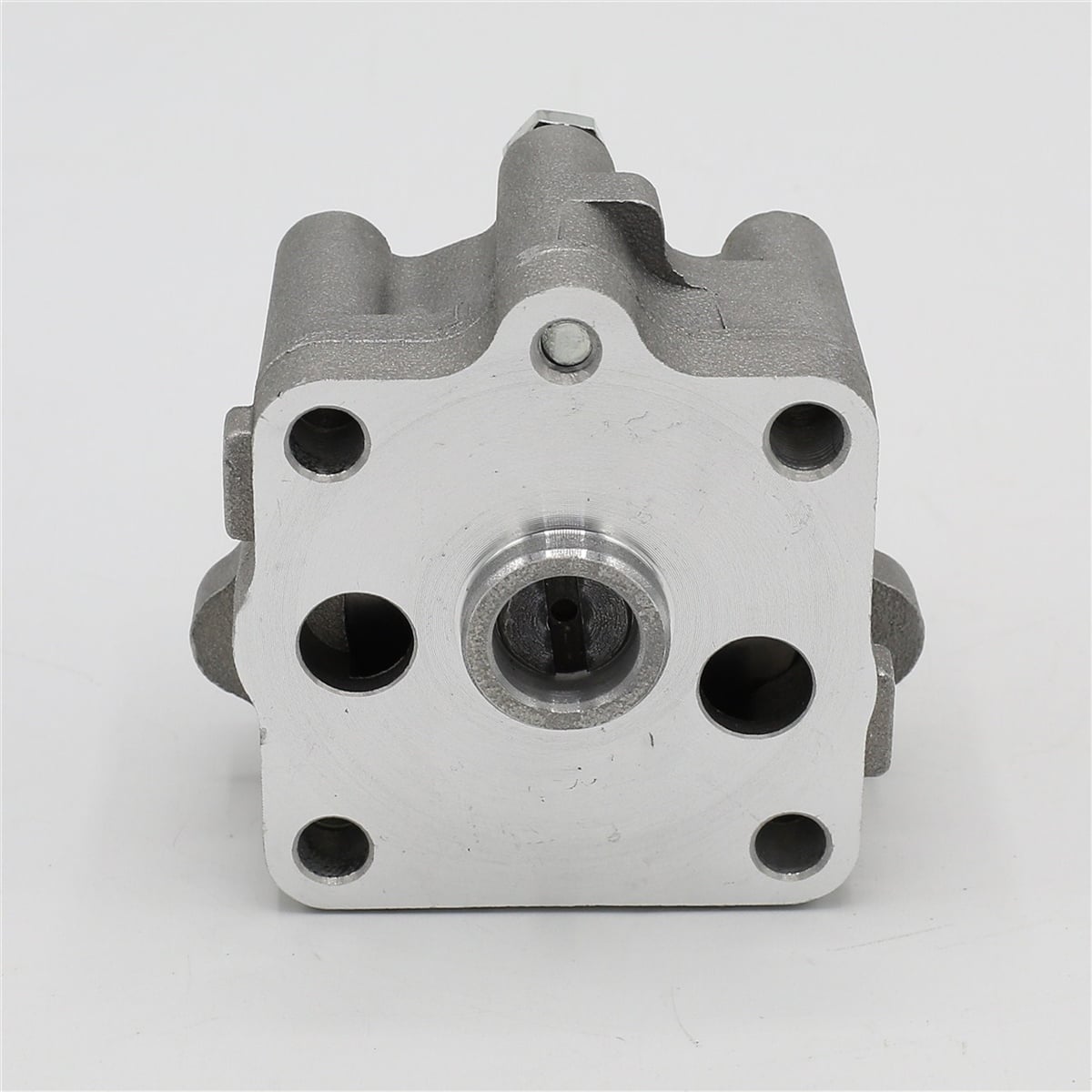 Pompa ulei: KUBOTA/D1100/D1102/D1302/D1402/D1403/D1703/D1803/D1462/V1702/V1902/V1500/V1502/V1512/V1903/V2203/V2203/V2203/V2 Nr. referinta: 15471-35012
