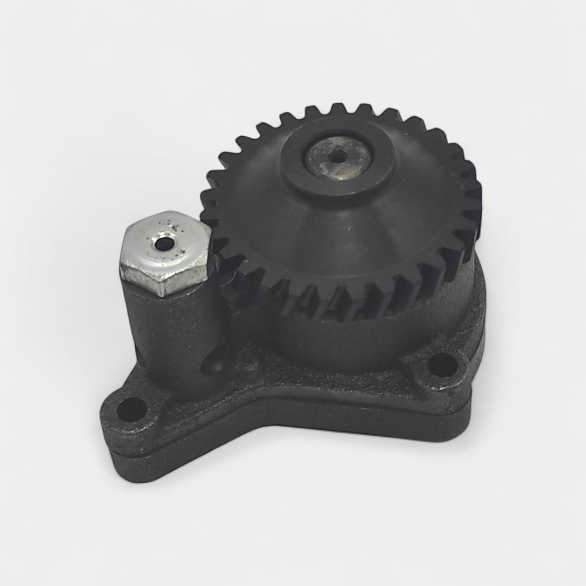 Pompa ulei: YANMAR / 3TNE84/3TNV84/3TNE88/3TNV88/4TNE84/4TNV84/4TNE88/4TNV88 / Nr. referinta: 129407-32000