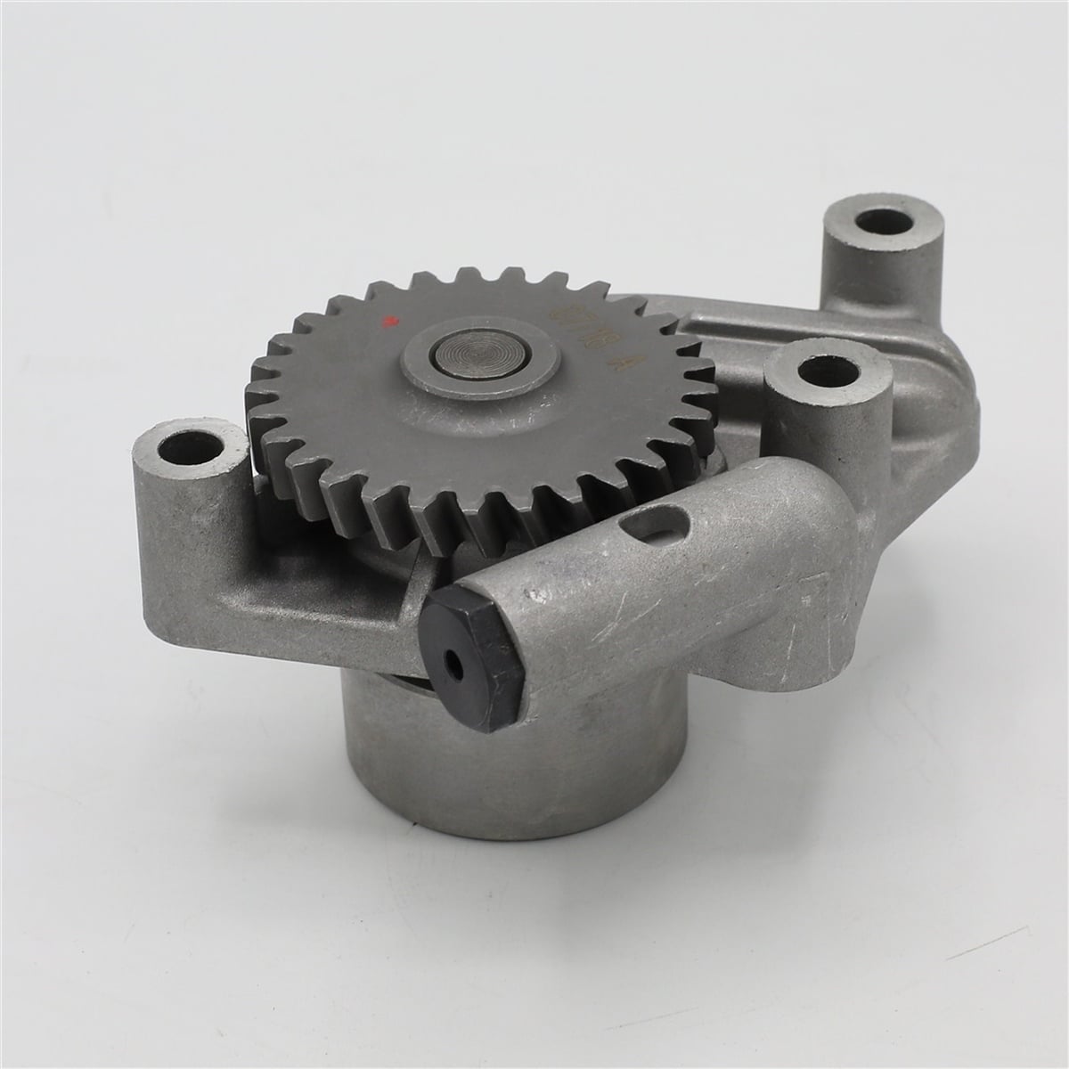 Pompa ulei (ÎNĂLŢIME ROTOR 25mm): YANMAR / 4TNE98 / 4TNV98 / 4D106 / Nr. referinta: 129906-32002